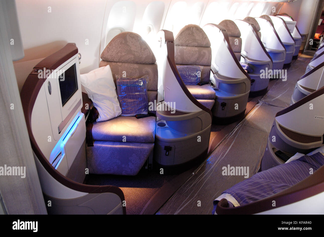 Business Class Flat Bed Seating In The Jet Airways Boeing