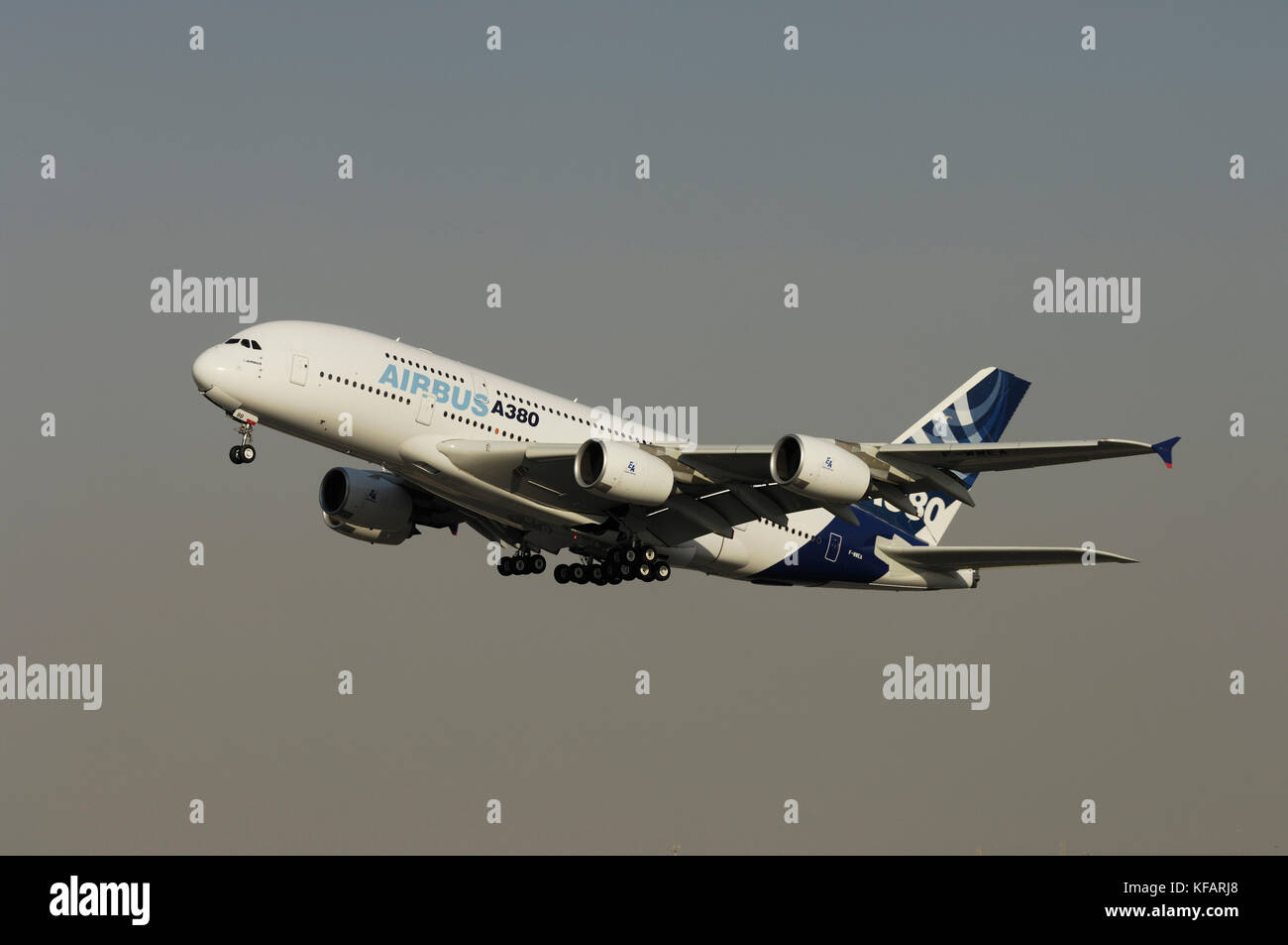 Airbus A380-800 climbing our after take-off at the Dubai AirShow 2007 Stock Photo
