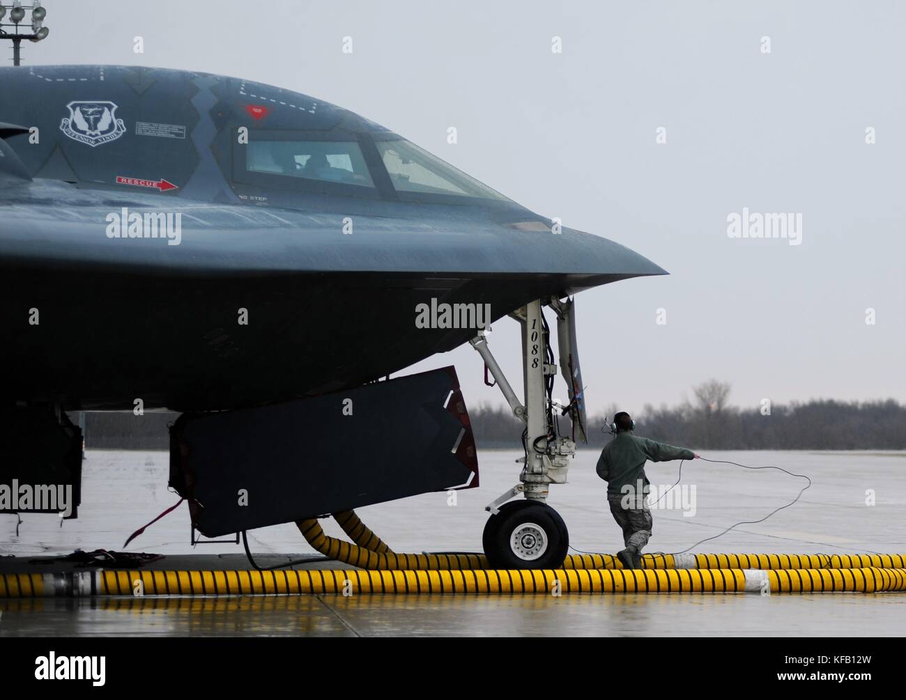 U.S. Air Force pilots prepare a U.S. Air Force B-2 Spirit stealth strategic bomber aircraft for Operation Odyssey Dawn at the Whiteman Air Force Base March 19, 2011 near Knob Noster, Missouri.   (photo by Kenny Holston via Planetpix) Stock Photo