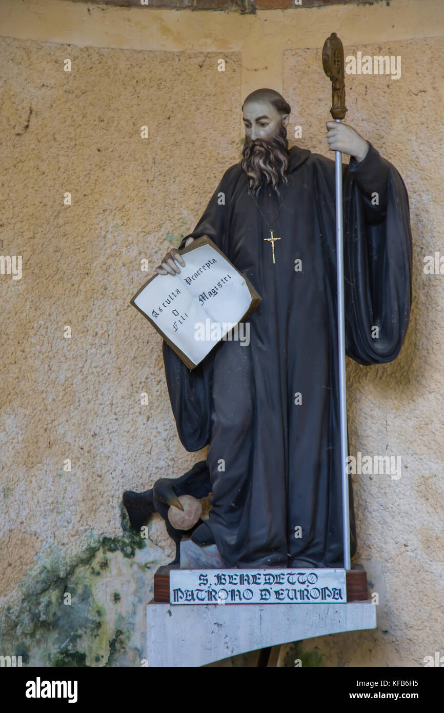 Statue of Saint Benedict Patron of Europe to Farfa Stock Photo Alamy