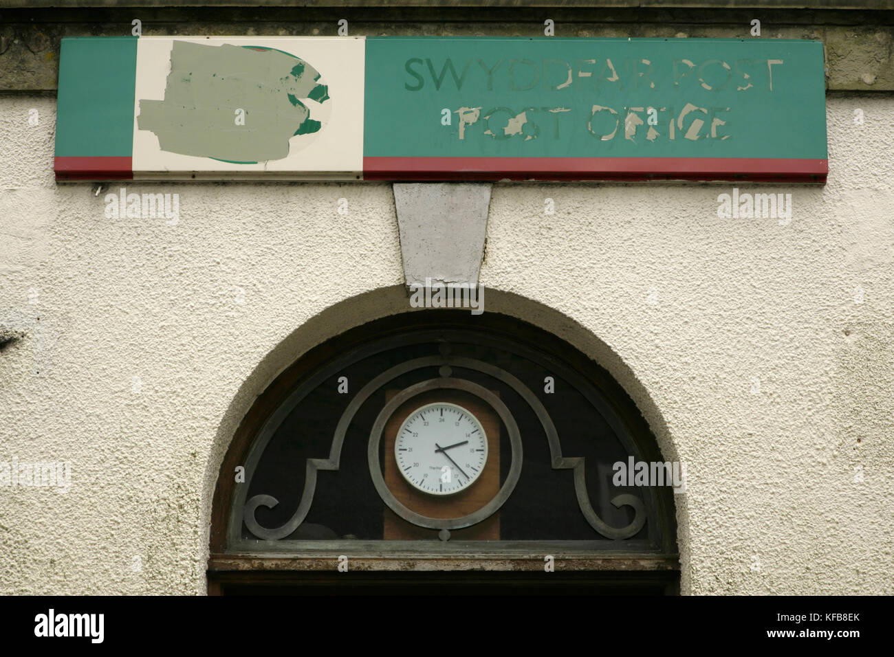 Disused and abandoned Post Office, Blaenau Ffestiniog, Wales Stock