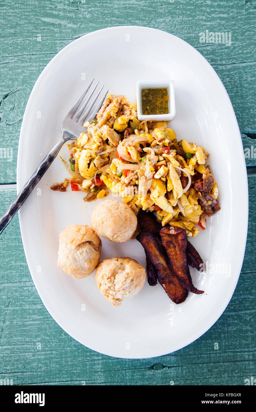 JAMAICA, Oracabessa. A traditional Jamaican breakfast at the Goldeneye