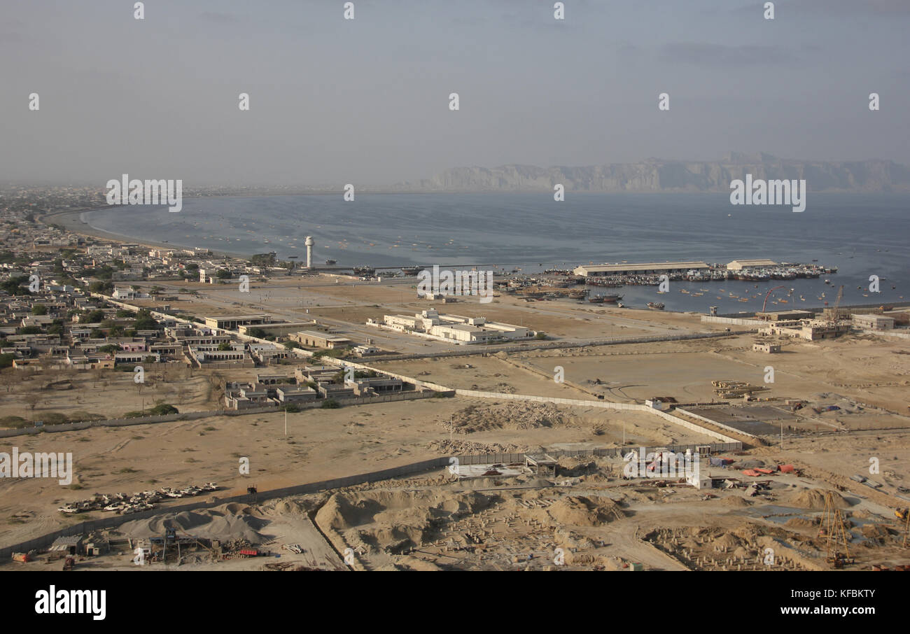 Picture of the fishing town of Gwadar, Baluchsitan, in the southernmost tip of Pakistan, 04 October 2017. Although thus far only 3 to 4 ships visit the port each month, Gwadar is supposed to become the largest shipping port of South Asia by 2022 and one of the largest in the world in 30 years' time. Gwadar is a hub of the planned so-called 'China-Pakistan Economic Corridor', or CPEC for short. The corridor is part of China's 'New Silk Road', a world-wide network of trade routes. Photo: Christine-Felice Röhrs/dpa Stock Photo