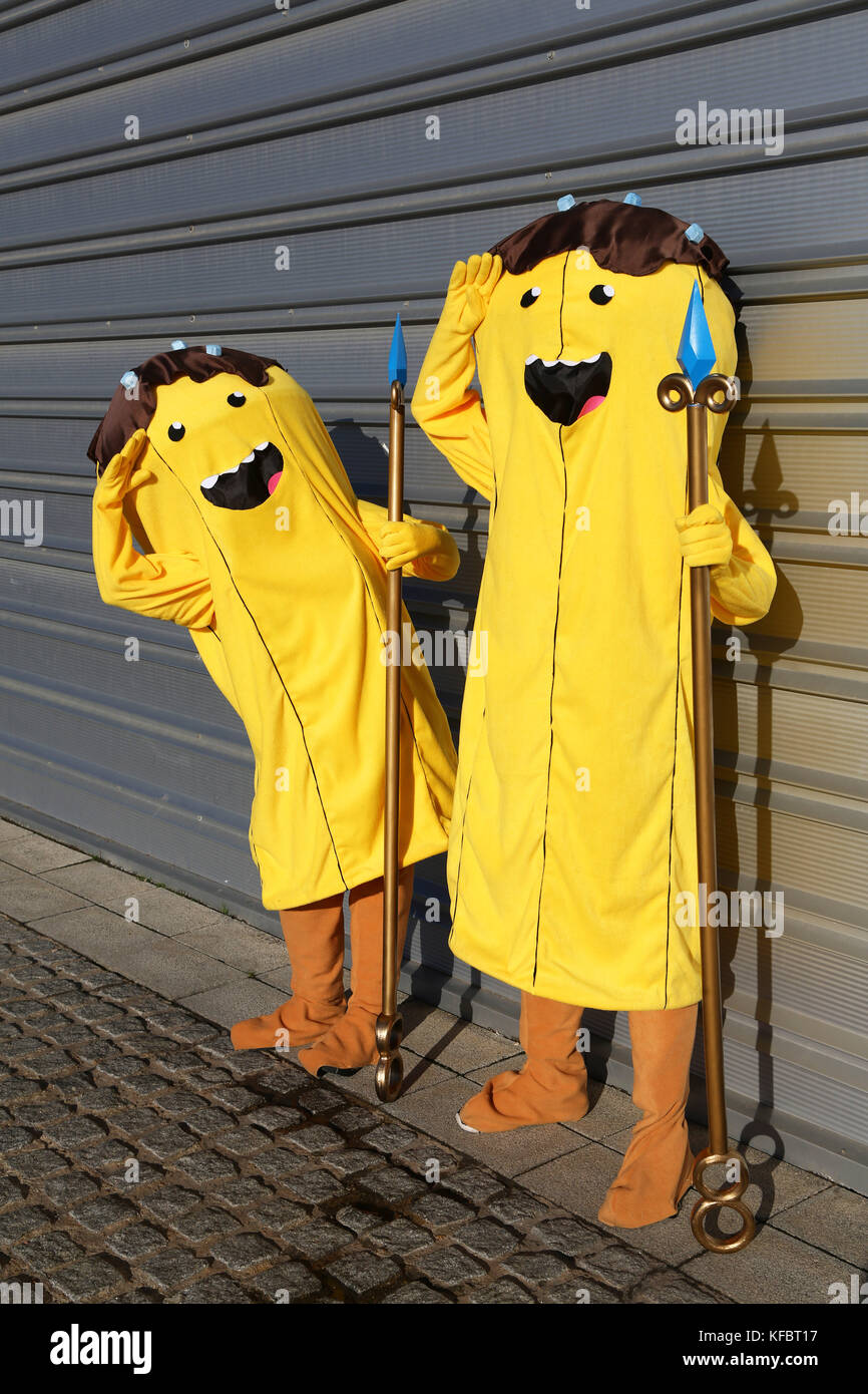 London, UK. 27th Oct, 2017. Participants dressed as the Banana Guard from Adventure Time at MCM London Comic Con taking place at Excel Credit: Paul Brown/Alamy Live News Stock Photo