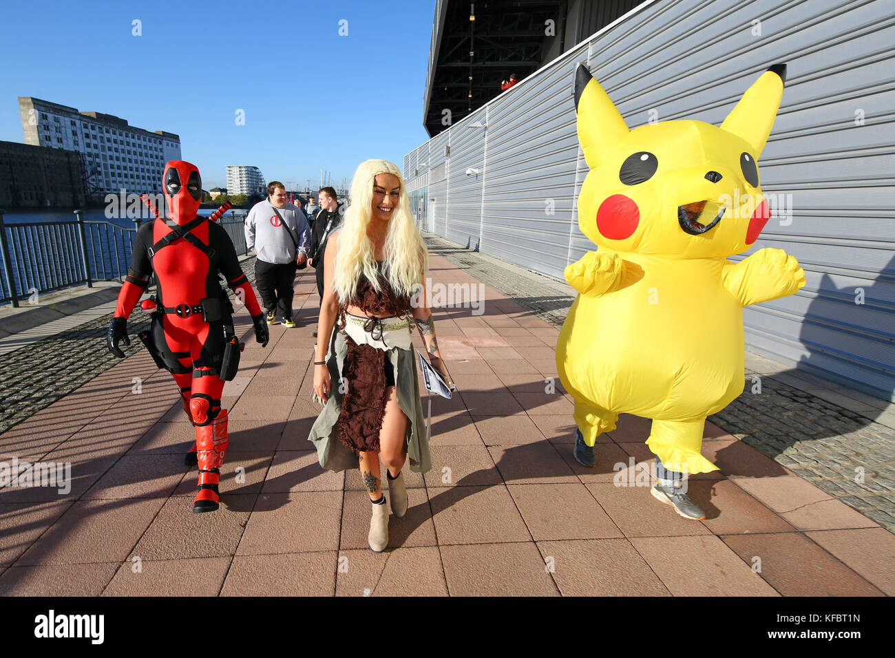 Deadpool cosplay hi-res stock photography and images - Page 2 - Alamy