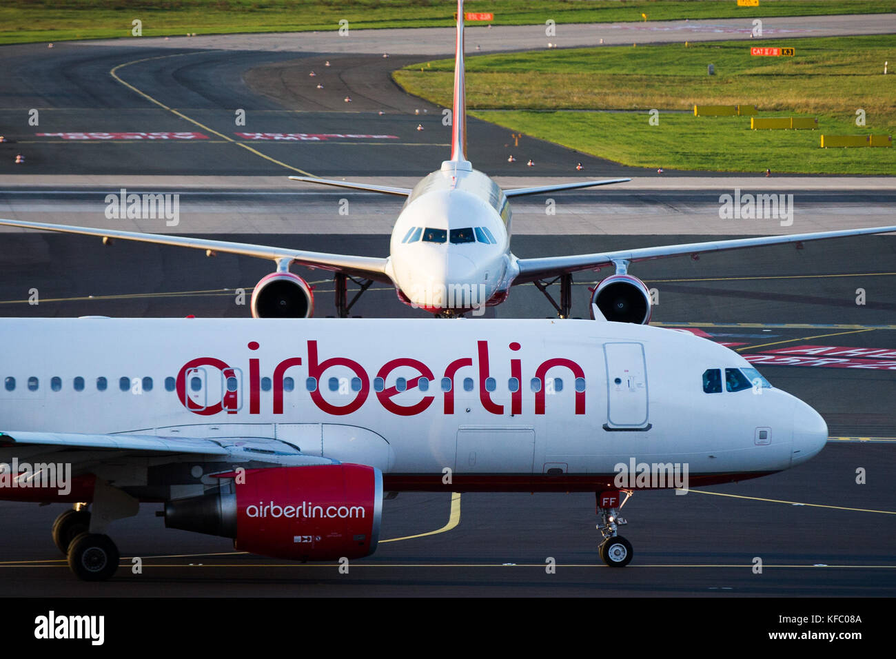Duesseldorf, Germany. 27th Oct, 2017. Two Air Berlin planes on the runway at the airport in Duesseldorf, Germany, 27 October 2017. Credit: Marcel Kusch/dpa/Alamy Live News Stock Photo
