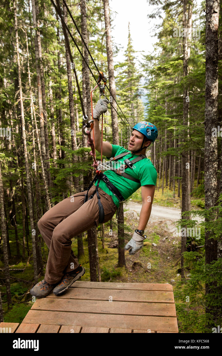 USA Alaska, Sitka, participants of the Grizzly Falls Zipline Expedition