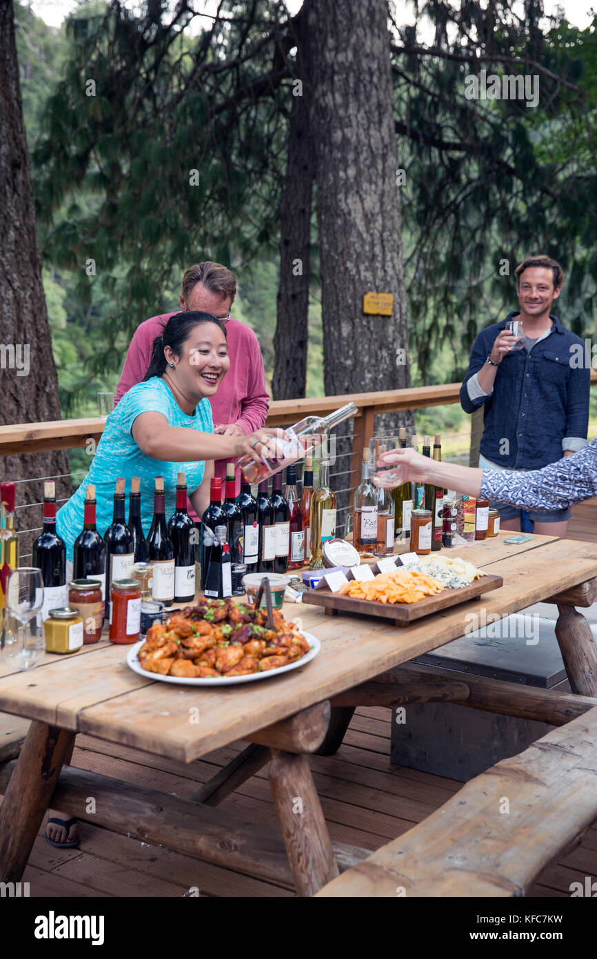 USA, Oregon, Wild and Scenic Rogue River in the Medford District, wine