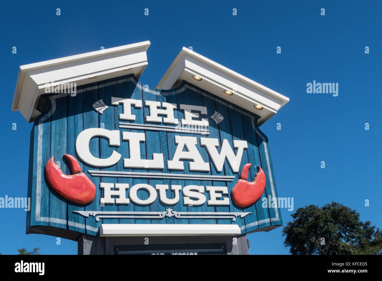Claw bar hires stock photography and images Alamy