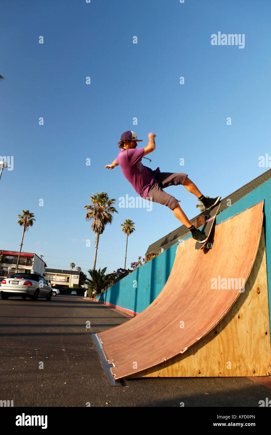 Skateboard ramp california hi-res stock photography and images - Alamy