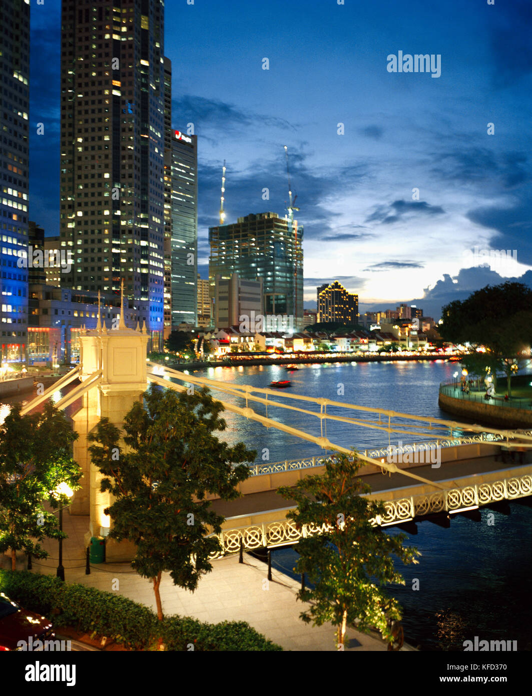 Singapore high suspension bridge hi-res stock photography and images ...