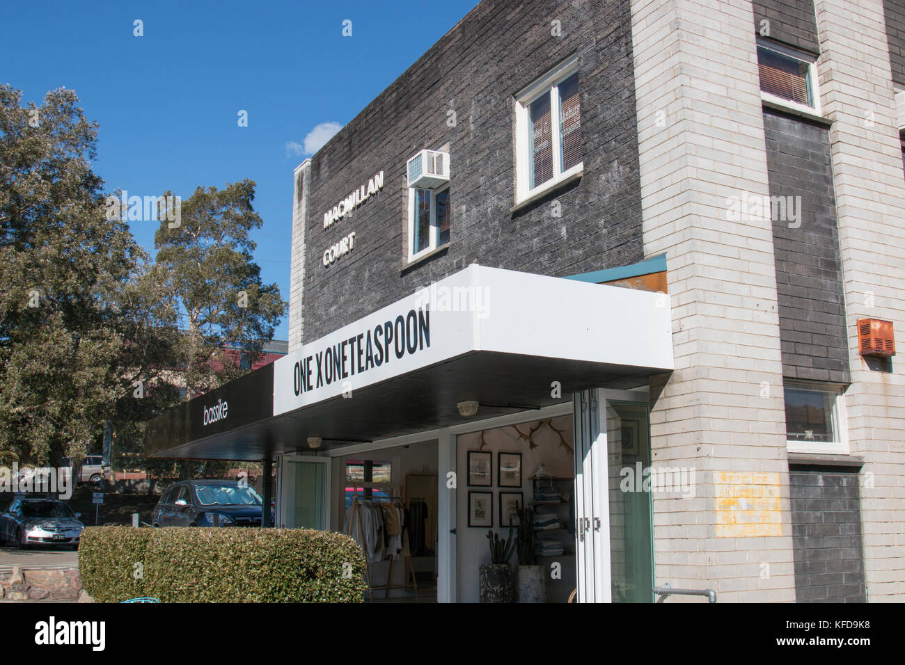 One One Teaspoon denim store retailer 