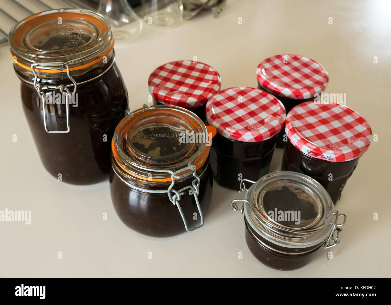 Chutney Jar Stock Photos & Chutney Jar Stock Images Alamy