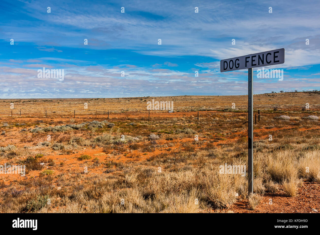 Dingo fence australia hires stock photography and images Alamy