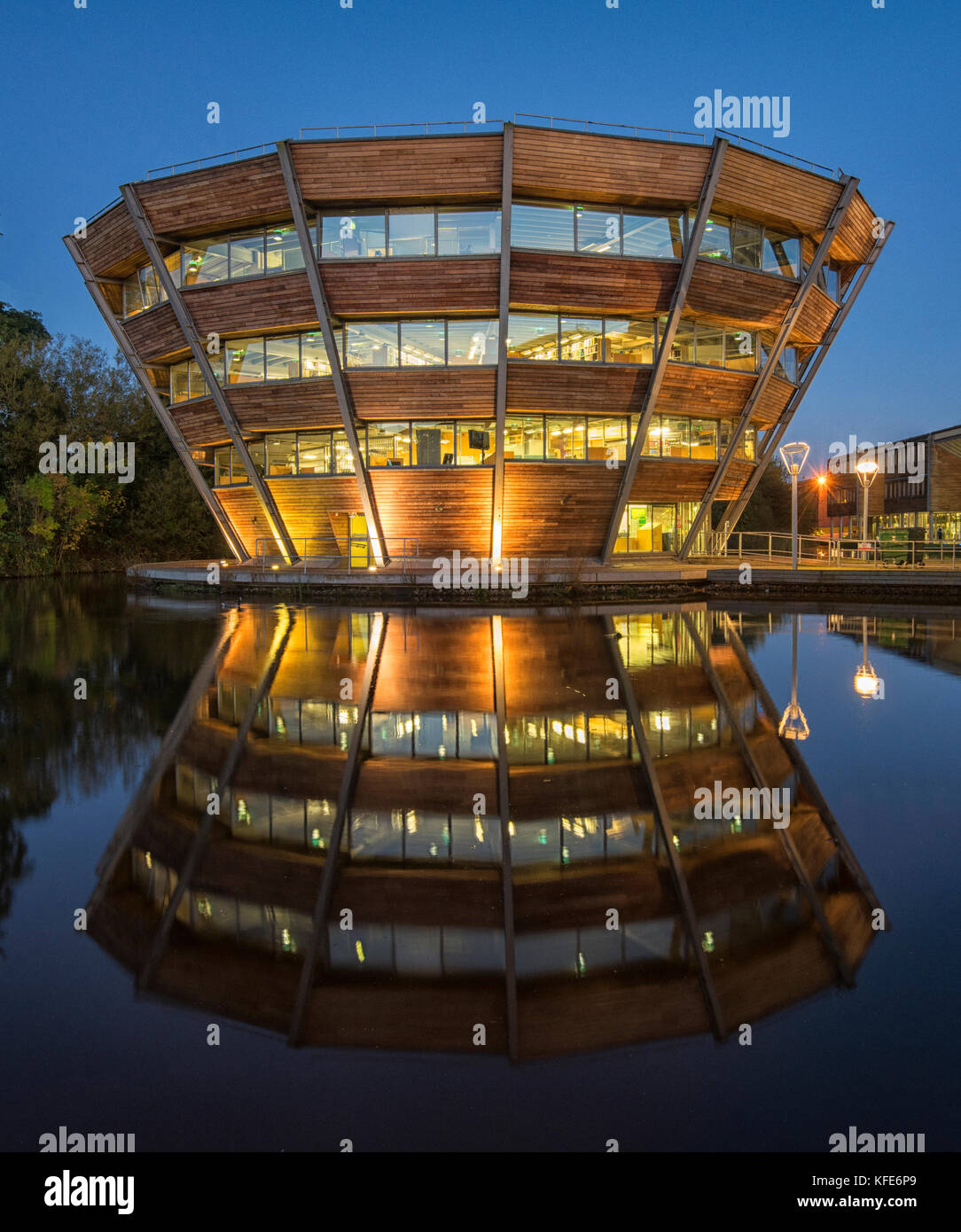 Blue Hour reflections at the Djanogly Learning Resource Centre on the Jubilee Campus, University of Nottingham England UK Stock Photo