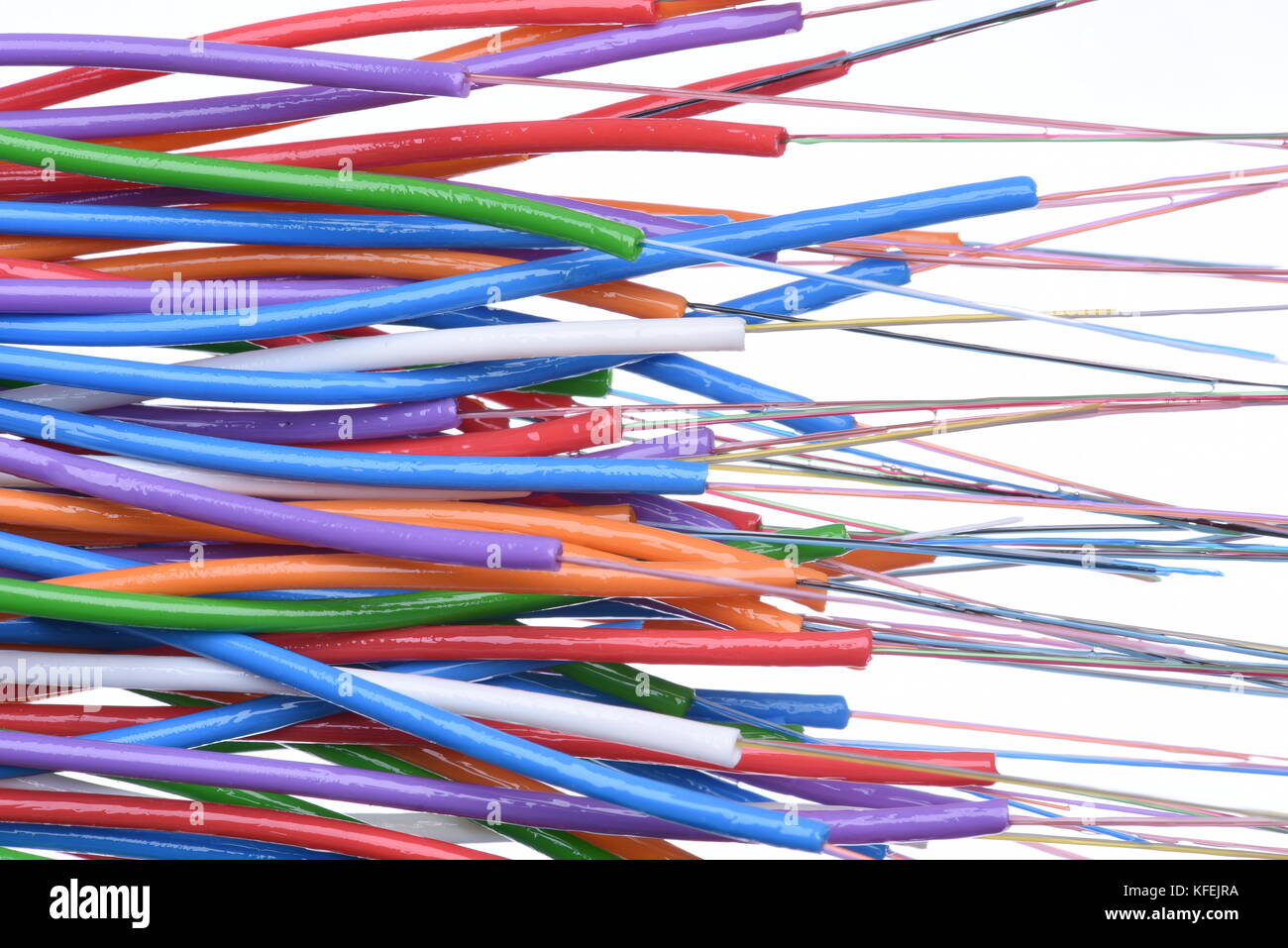 Colorful Fiber Optical Cables with Loose Tube Gel Filled, Closeup