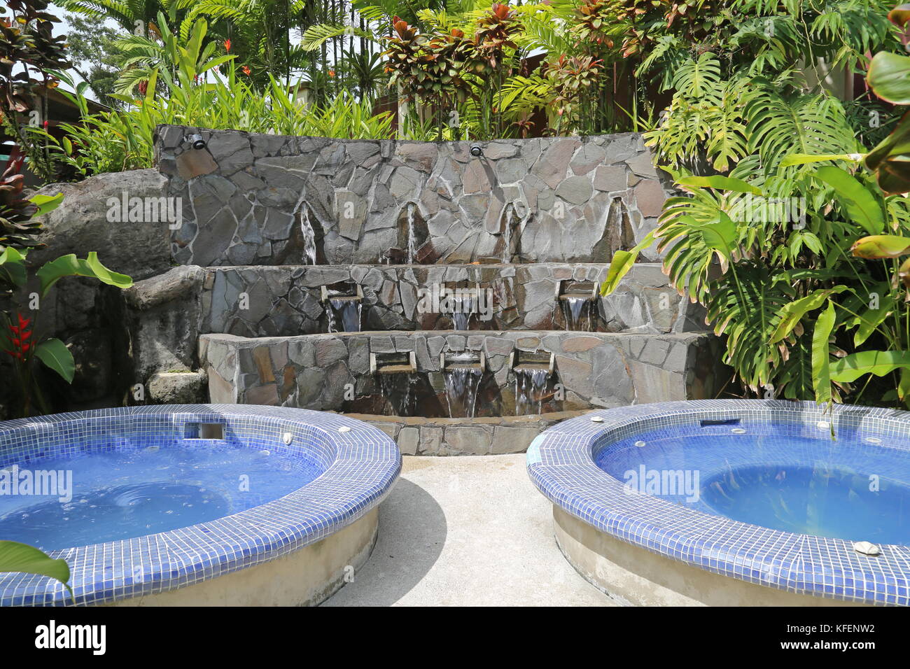 Hotel Magic Mountain garden and hot tubs, La Fortuna, Alajuela province