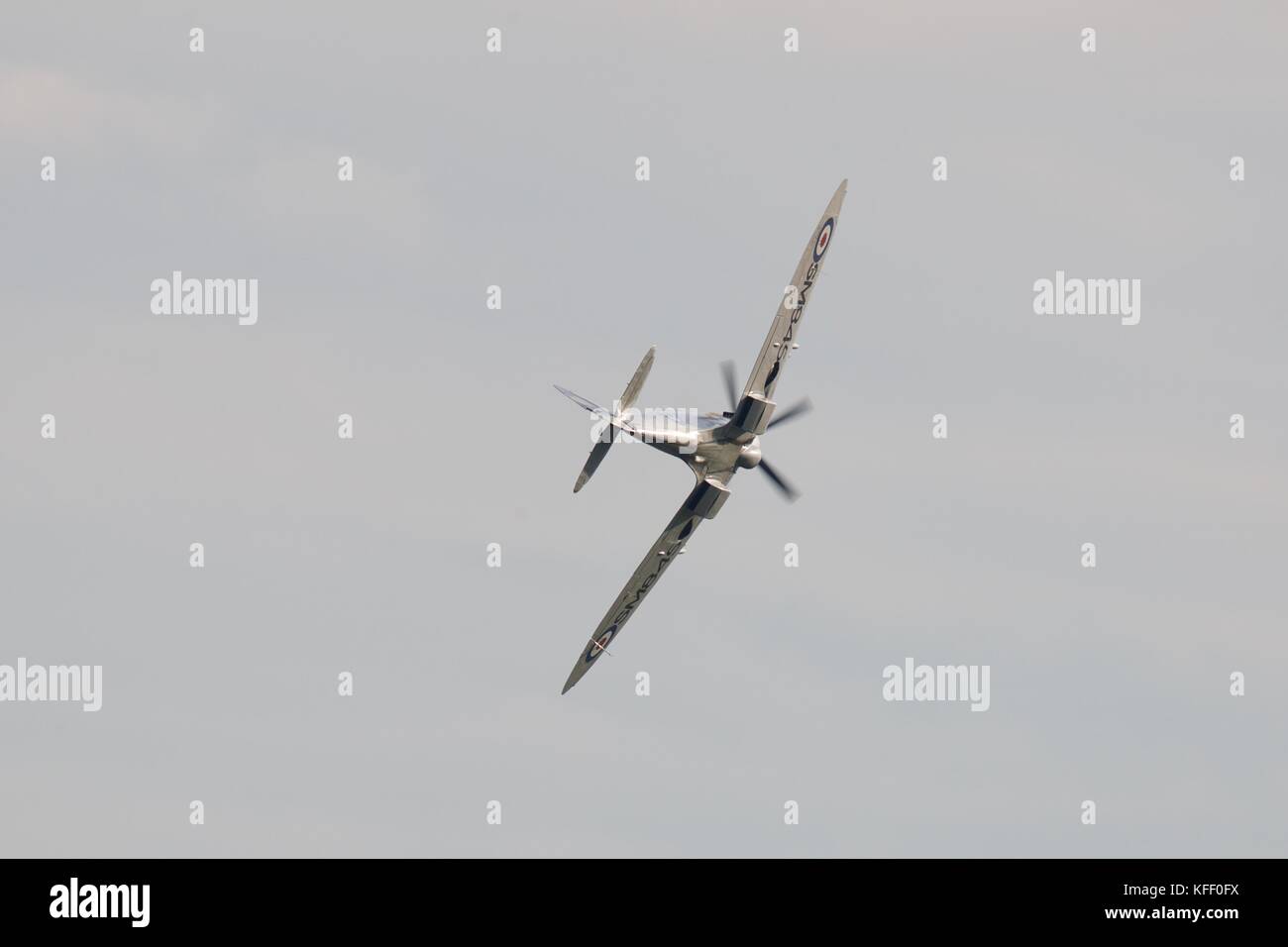 Low back spitfire hires stock photography and images Alamy