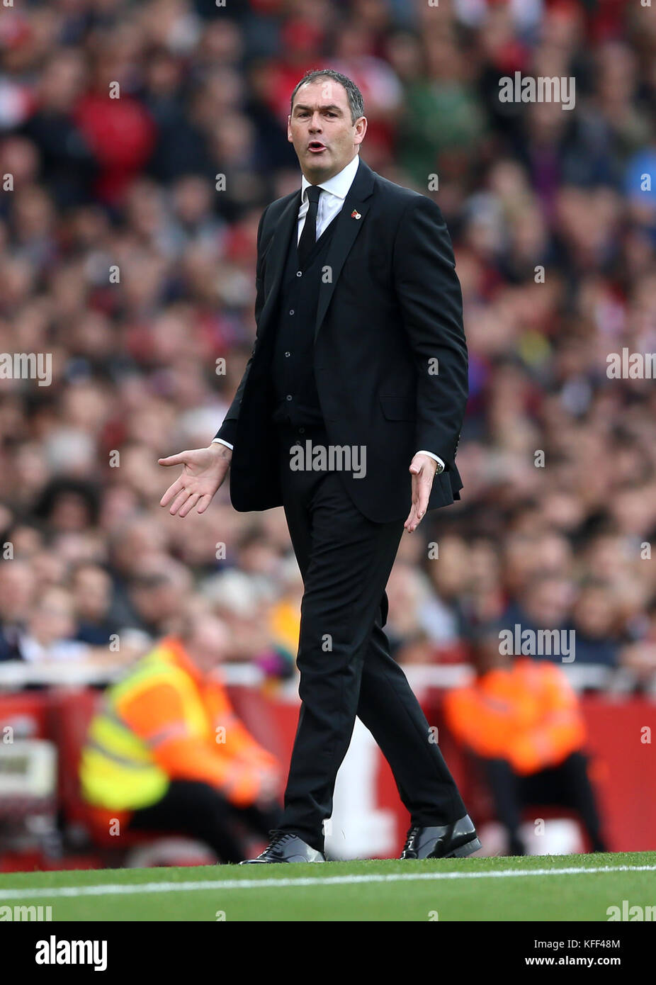 Swansea City Manager Paul Clement During The Premier League Match At The Emirates Stadium London Press Association Photo Picture Date Saturday October 28 17 See Pa Story Soccer Arsenal Photo Credit Should
