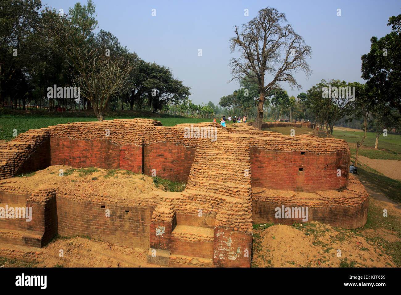 Mahasthangarh is the oldest archaeological site in Bangladesh. It dates back to 700 BCE and was the ancient capital of the Pundra Kingdom. Bogra, Bang Stock Photo