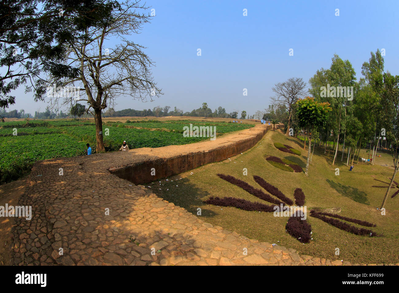 Mahasthangarh is the oldest archaeological site in Bangladesh. It dates back to 700 BCE and was the ancient capital of the Pundra Kingdom. Bogra, Bang Stock Photo