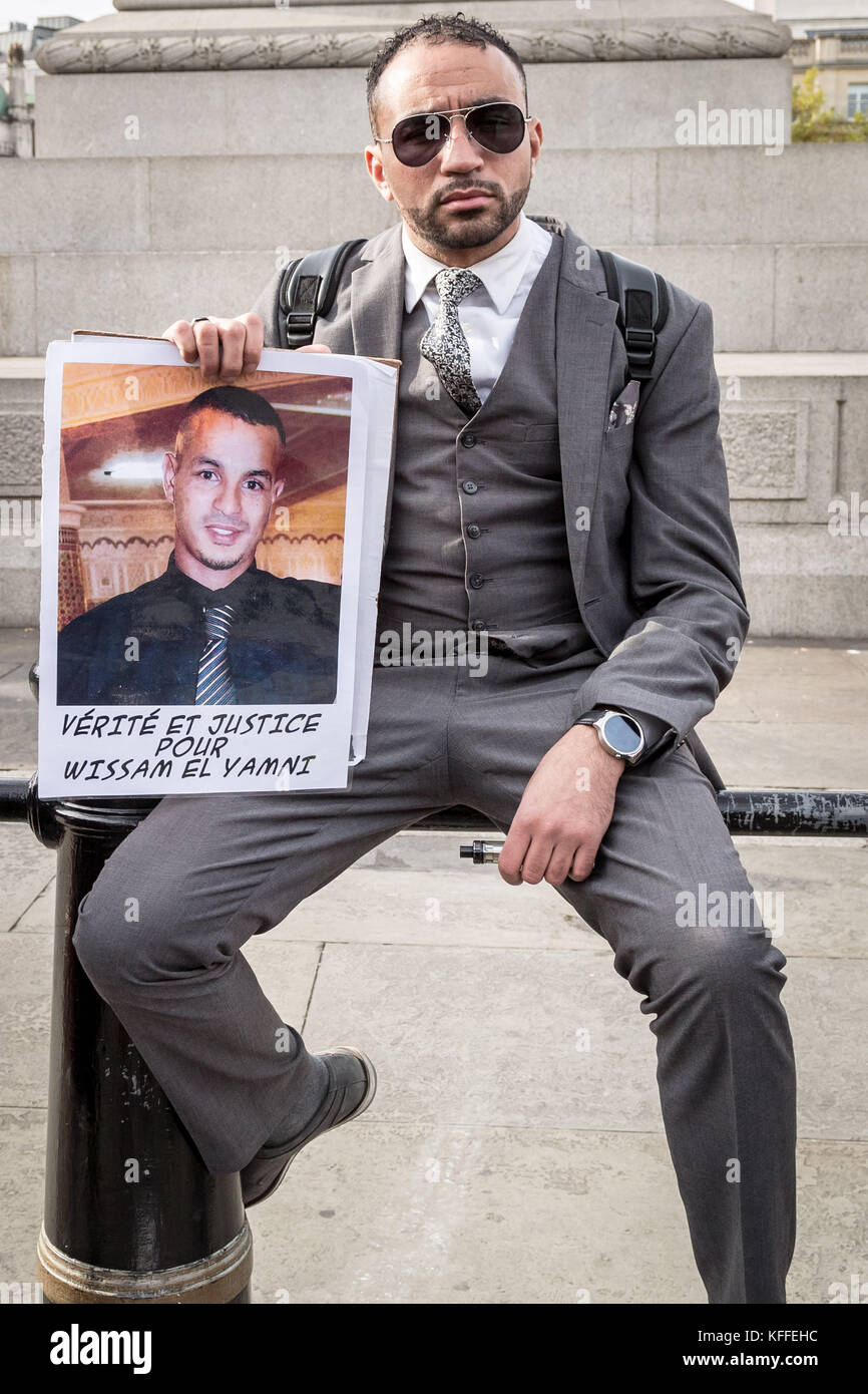 London, UK. 28th Oct, 2017. 19th Annual remembrance procession protest march by United Families and Friends Campaign (UFFC), a coalition of family and those affected by deaths in police, prison, immigration and psychiatric custody. Credit: Guy Corbishley/Alamy Live News Stock Photo