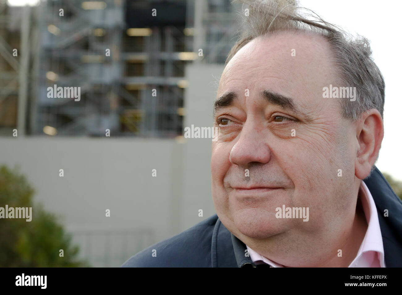 Westminster. London. UK 28 Oct 2017 - Alex Salmond, former First Minister of Scotland on Westminster Bridge Credit: Dinendra Haria/Alamy Live News Stock Photo