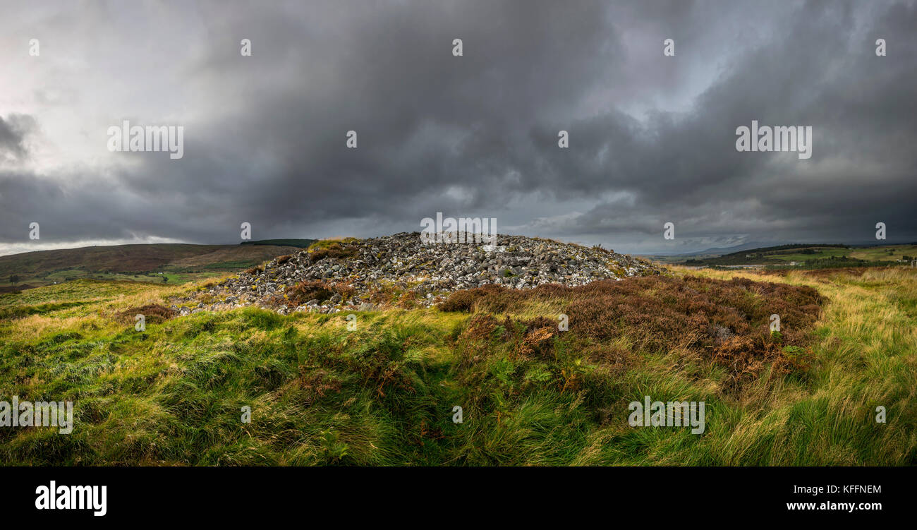 Ord North Neolithic chambered cairn near Lairg, Sutherland, Scottish Highlands, UK Stock Photo