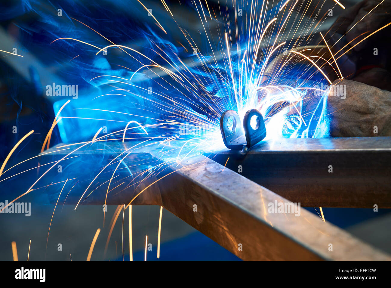 Long dangerous construction hires stock photography and images Alamy