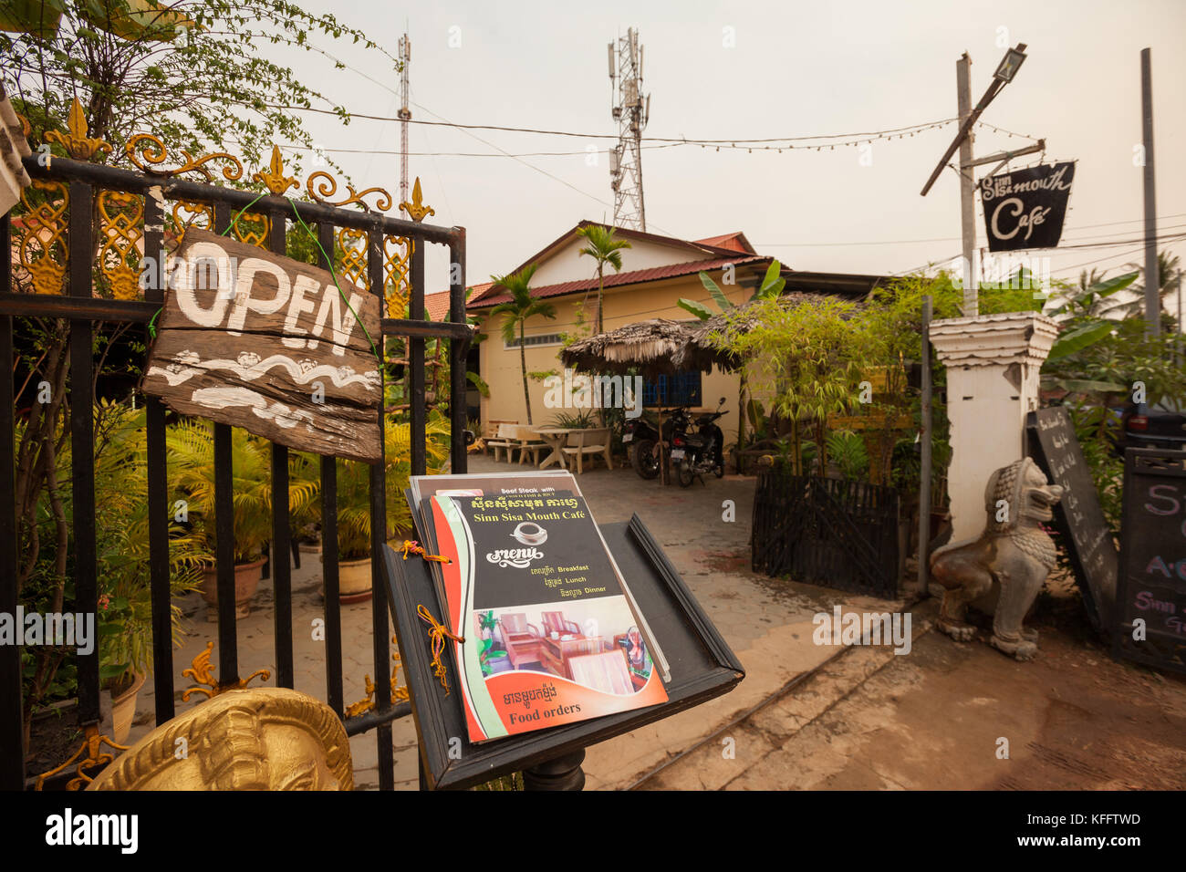 Traditional Cambodian restaurant Sinn Sisamouth Cafe, in Siem Reap