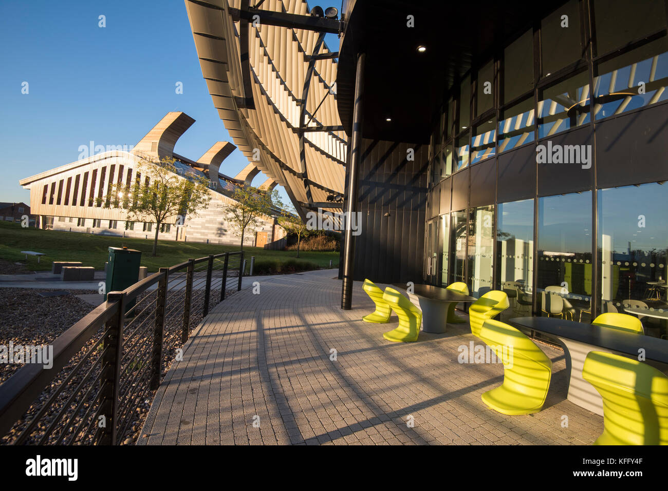 Glaxosmithkline lab hi-res stock photography and images - Alamy