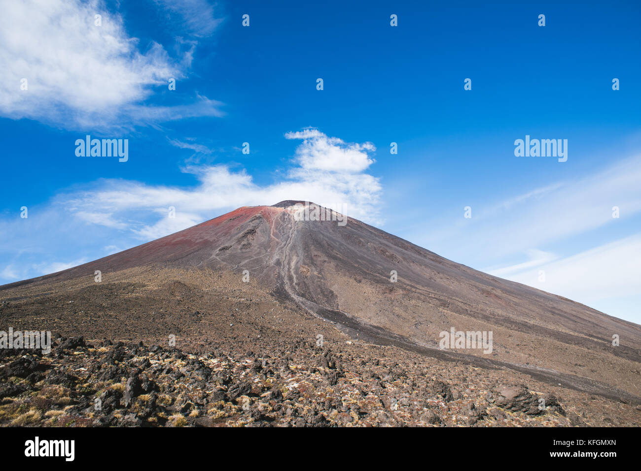 Mount Ngauruhoe in New Zealand, the inspiration for Mount Doom in Lord Of The Rings Stock Photo