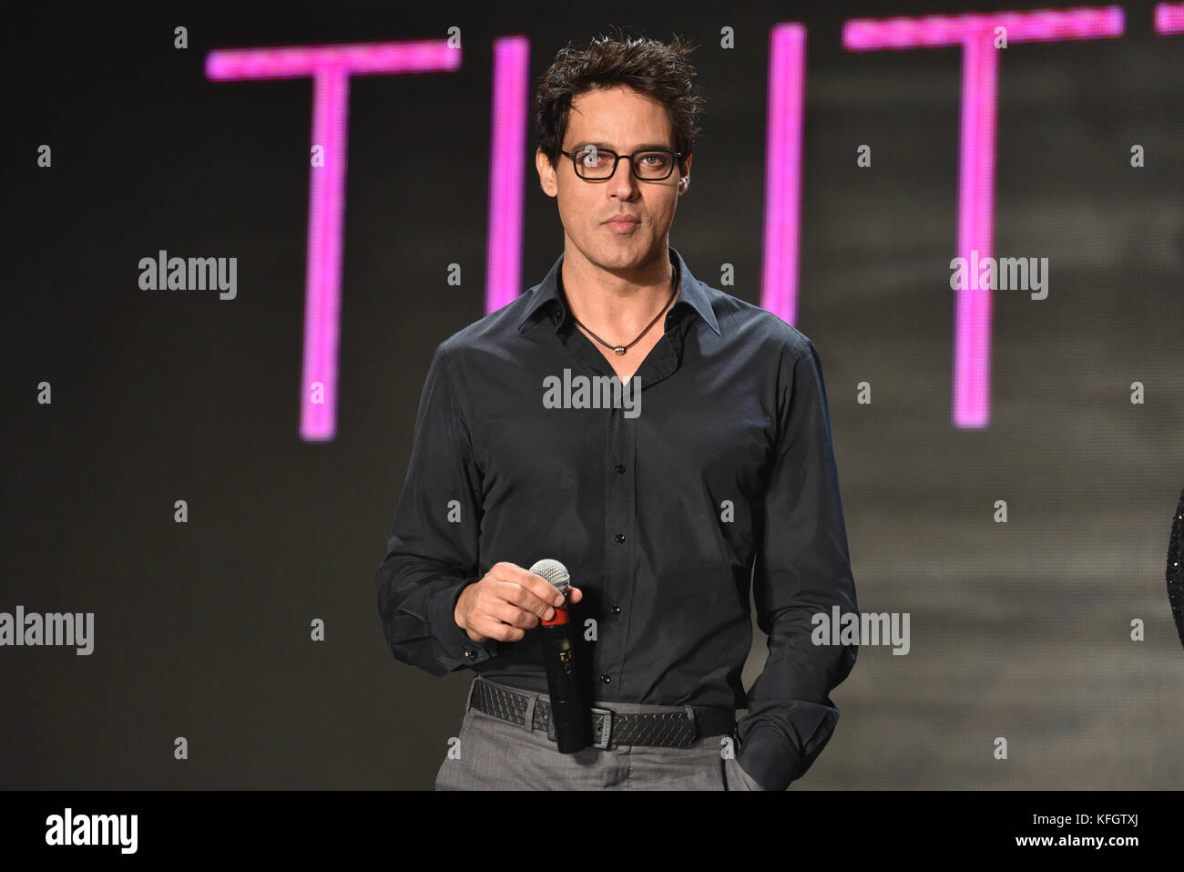Page 2 - Gabriel Garko Actor High Resolution Stock Photography and Images -  Alamy