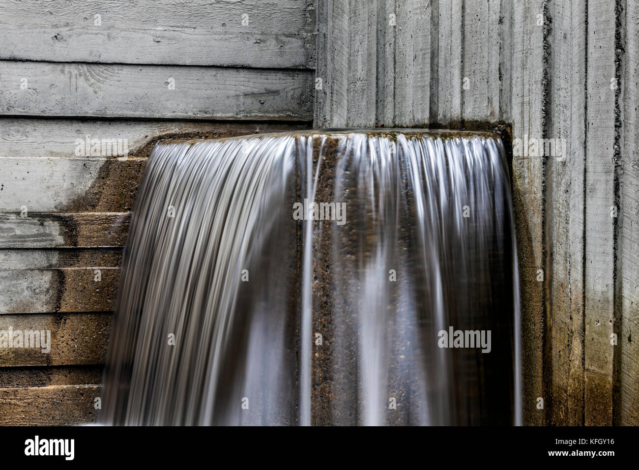 WA14175-00...WASHINGTON - Water feature at Freeway Park in Seattle. Stock Photo