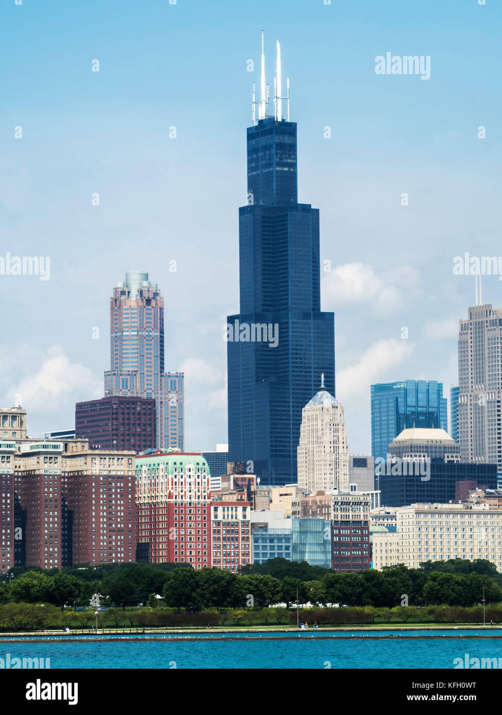 Chicago Skyline Buildings - Chicago, Illinois, USA Stock Photo - Alamy