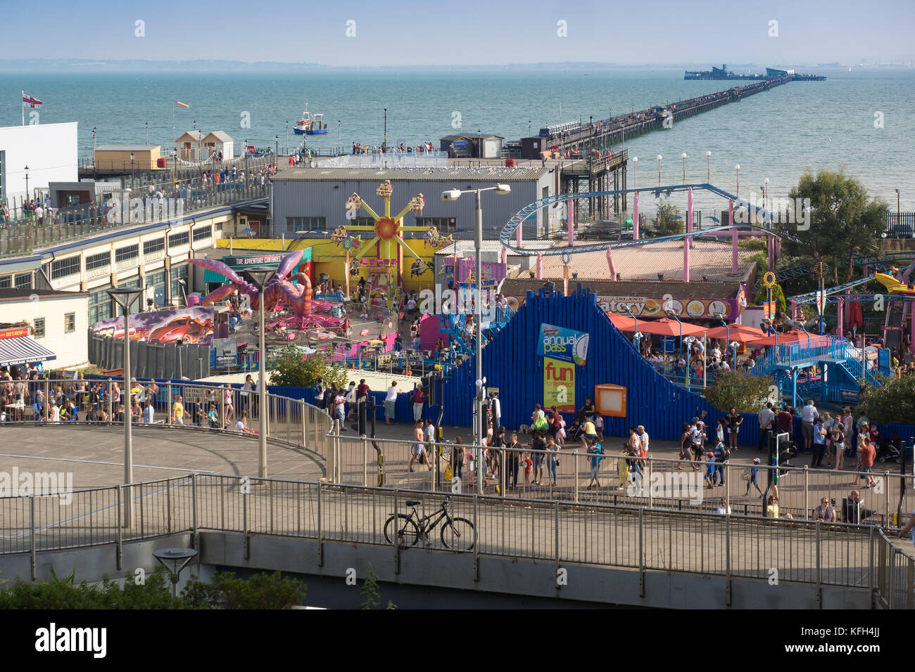 southend-on-sea-adventure-island-hi-res-stock-photography-and-images