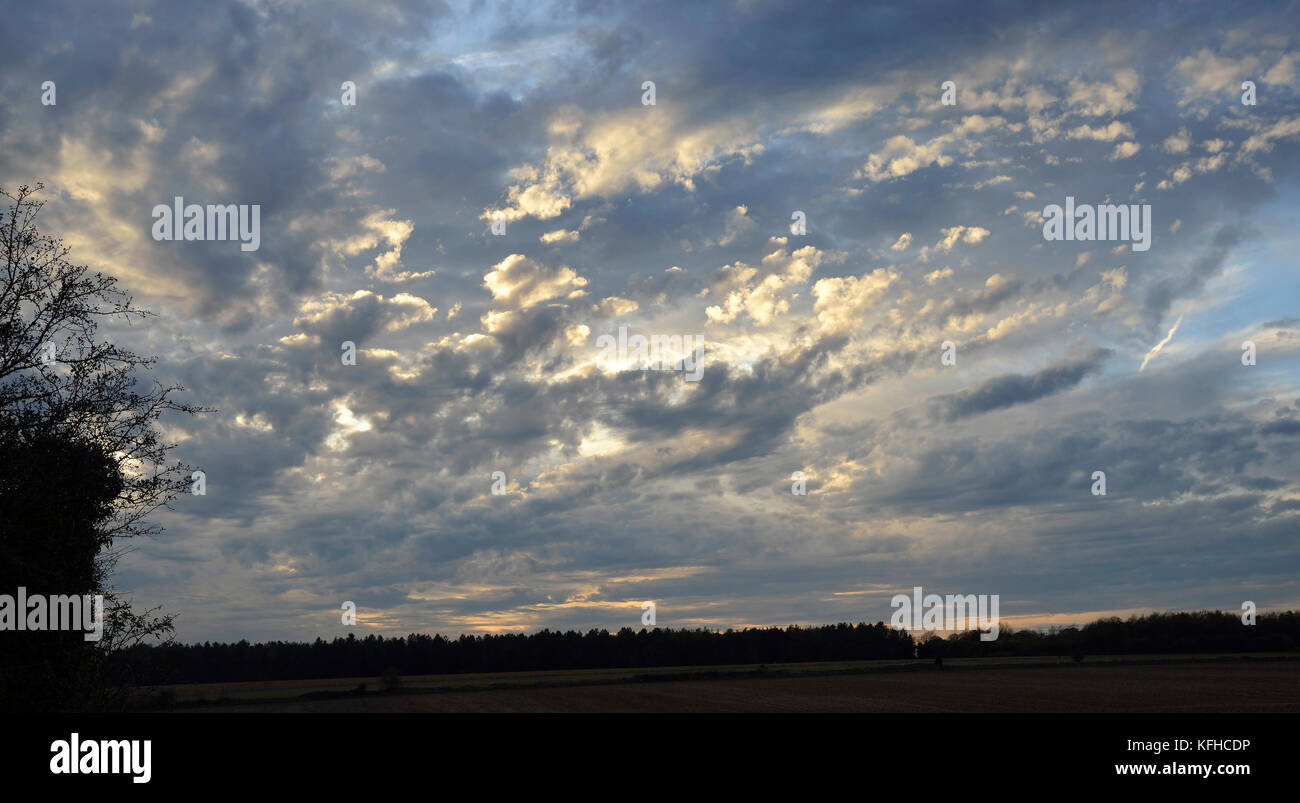 Evening clouds over The Cotswolds October Sunset Stock Photo Alamy