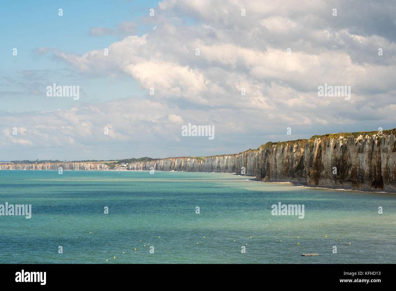 White limestone cliffs, Saint Valery en Caux, Normandy, France, Europe Stock Photo