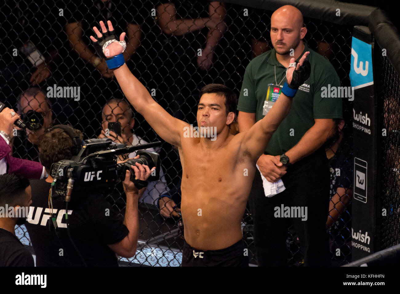 SÃO PAULO, SP - 29.10.2017: UFC FIGHT NIGHT - Average weight Lyoto Machida during UFC Fight Night - Brunson vs. Machida at Ibirapuera Gym in Sao Paulo (Photo: Reinaldo Reginato/Fotoarena) Stock Photo