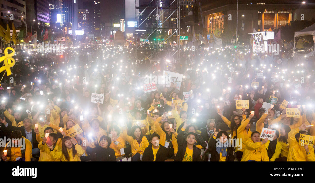 Candle lit rally hi-res stock photography and images - Alamy