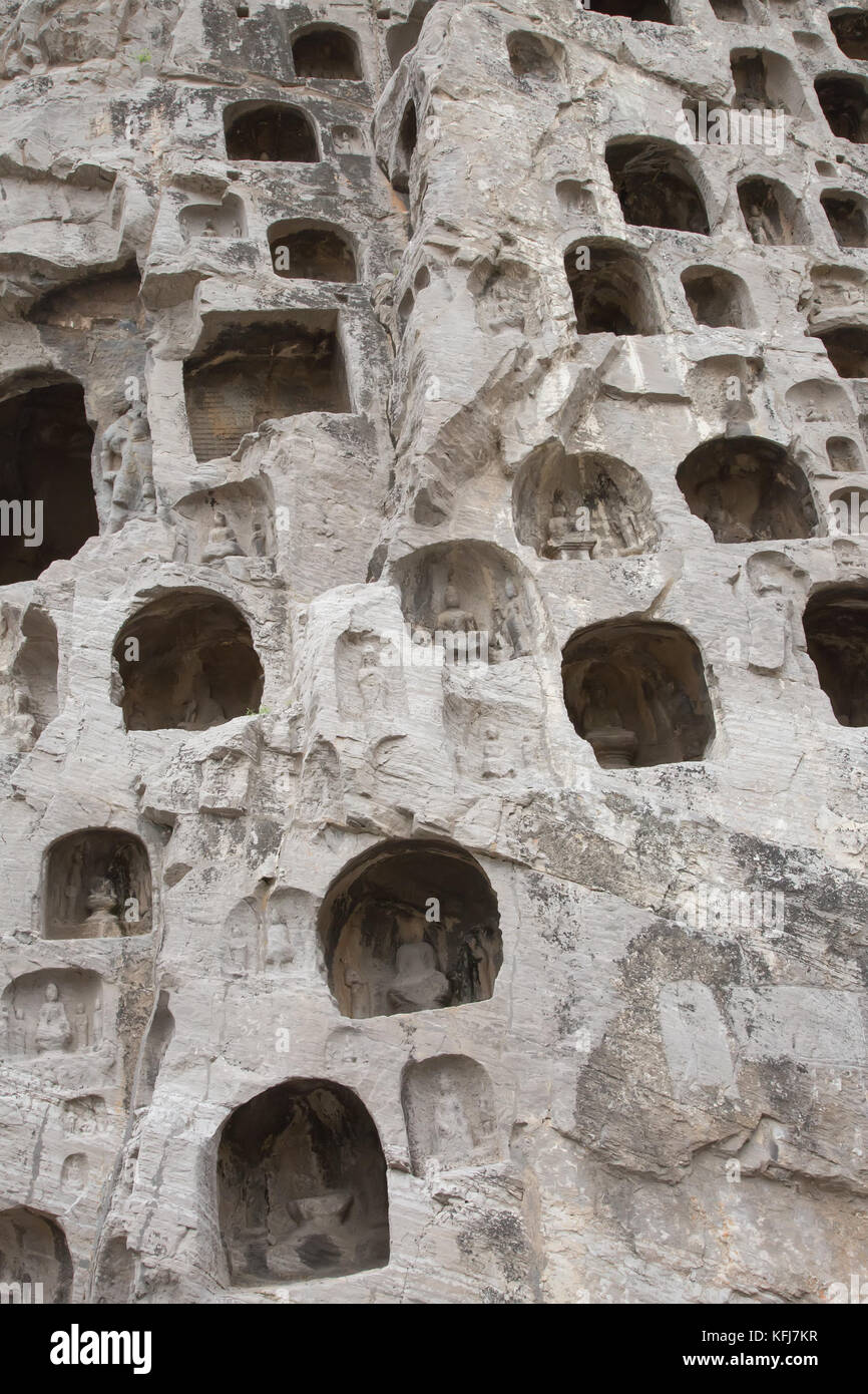 Famous Longmen Grottoes (statues of Buddha and Bodhisattvas carved in