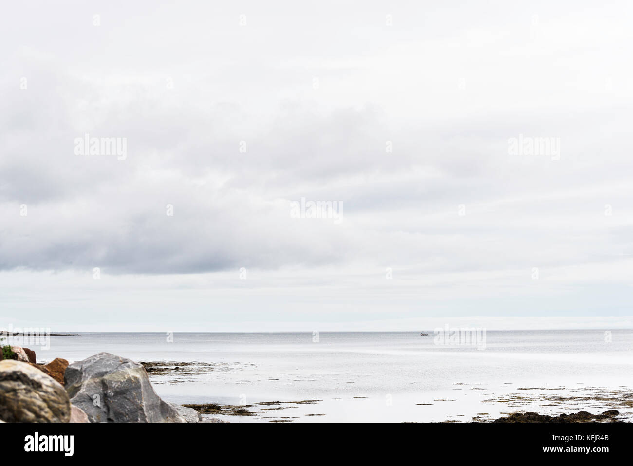 seascape from the Dunrobin Castle waterfront Stock Photo Alamy