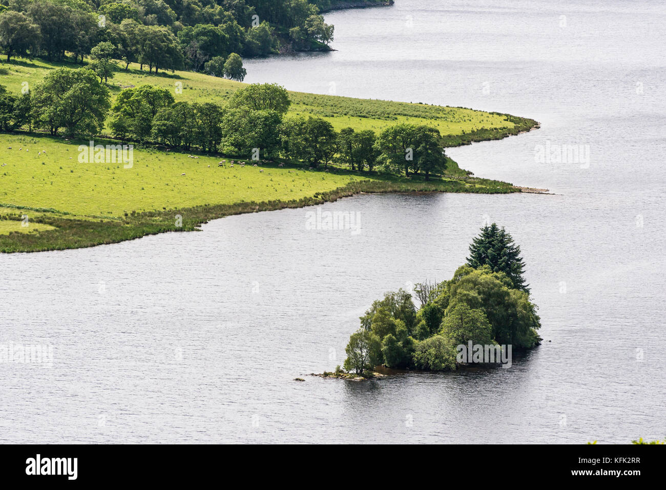 landscape of loch tummel by queen's viewpoint Stock Photo - Alamy