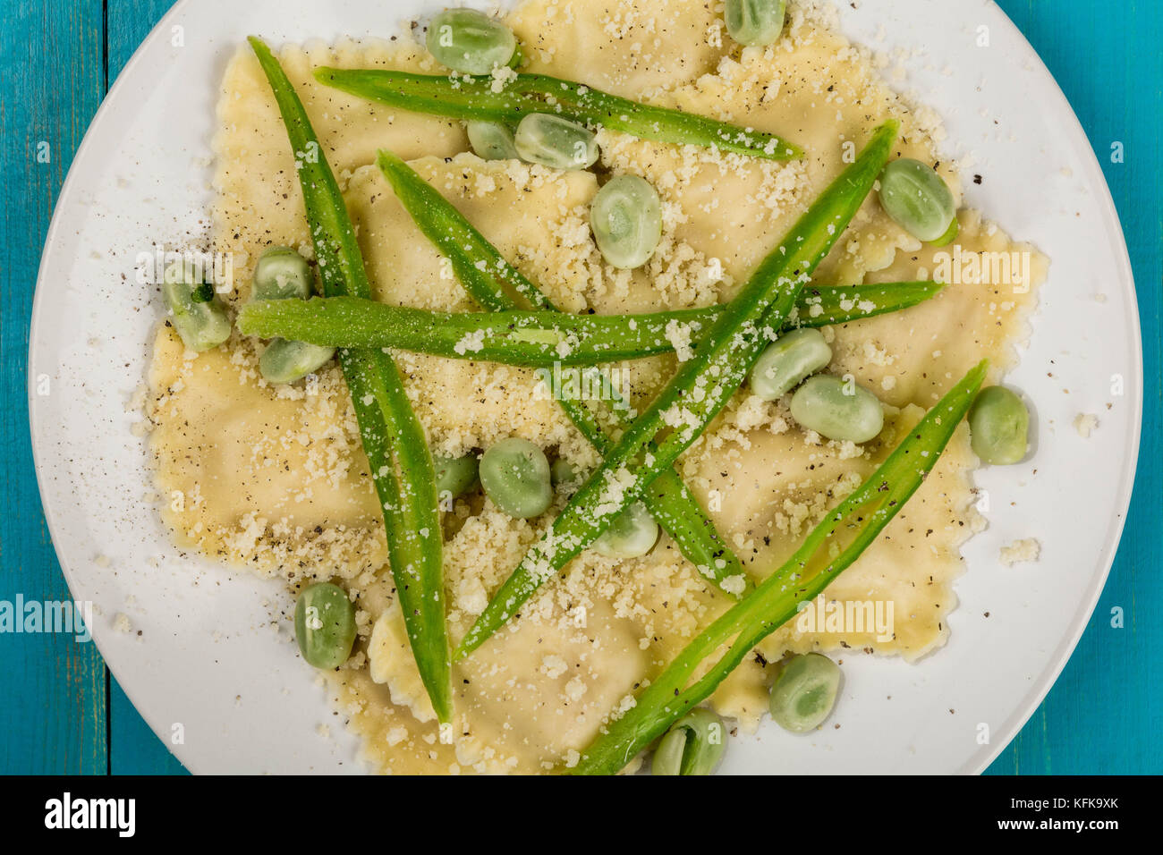 Italian Style Chicken and Pancetta Ravioli Pasta With Green Beans