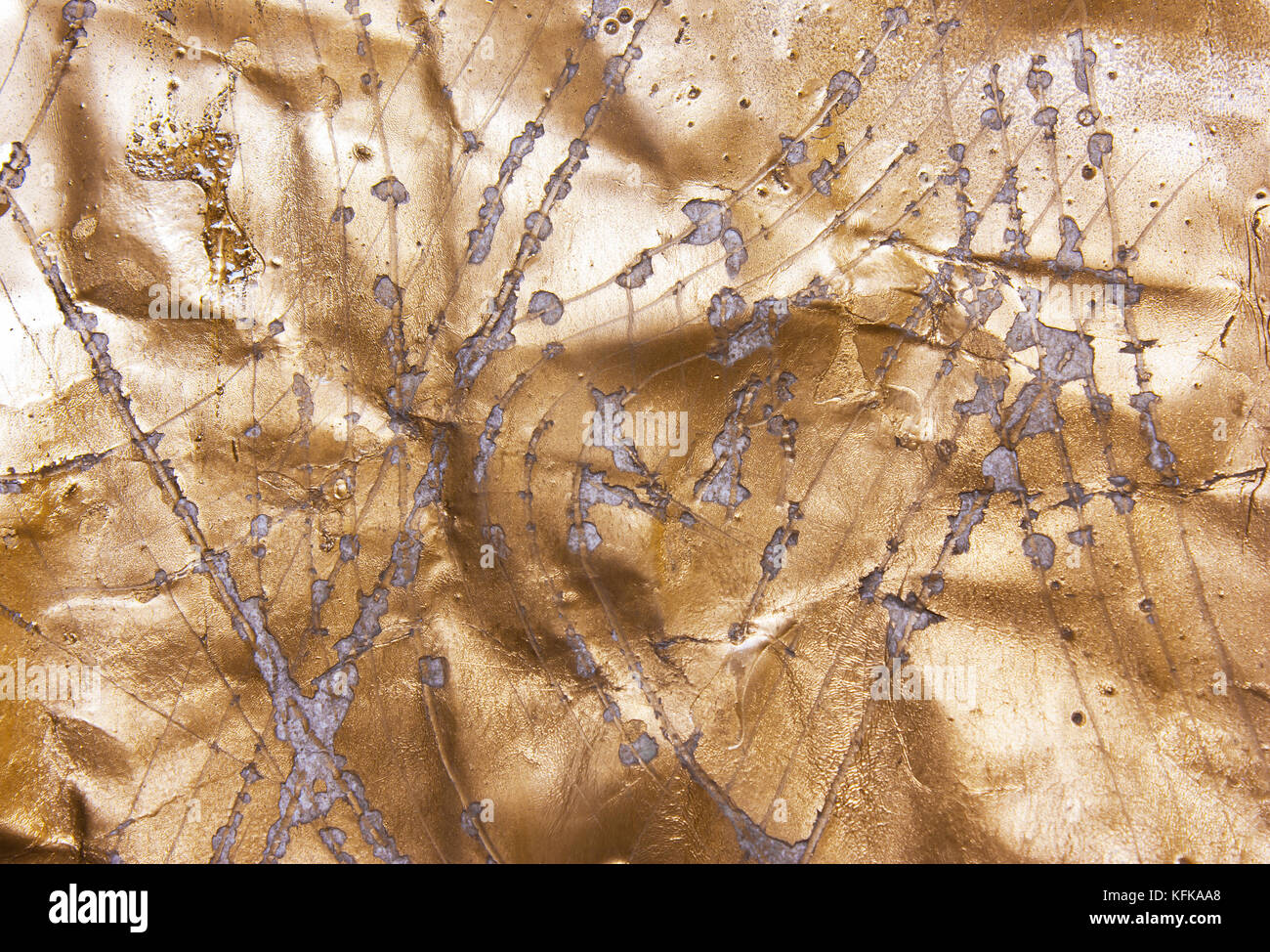 Gold metallic paint hi-res stock photography and images - Alamy