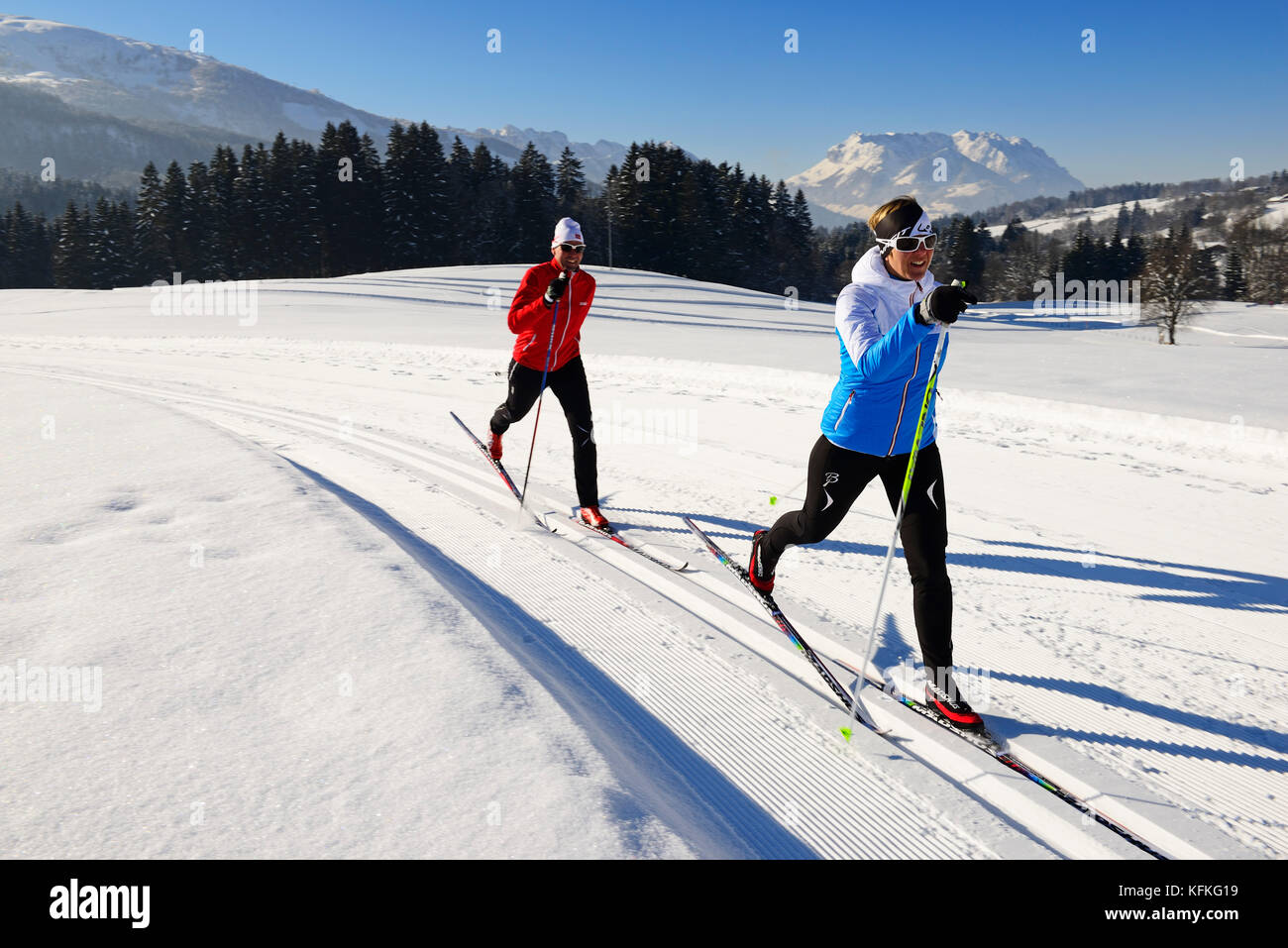 Classic crosscountry skiers on the crosscountry ski run, cross