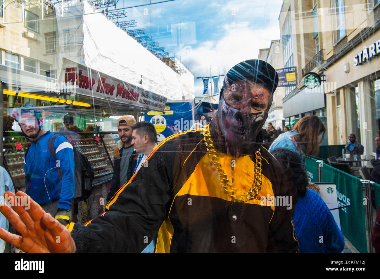 Bristol, UK. 28th October, 2017. People dressed as zombies partake in Bristol zombie walk 2017 ready for halloween Credit: Shaun Jones/Alamy Live News Stock Photo