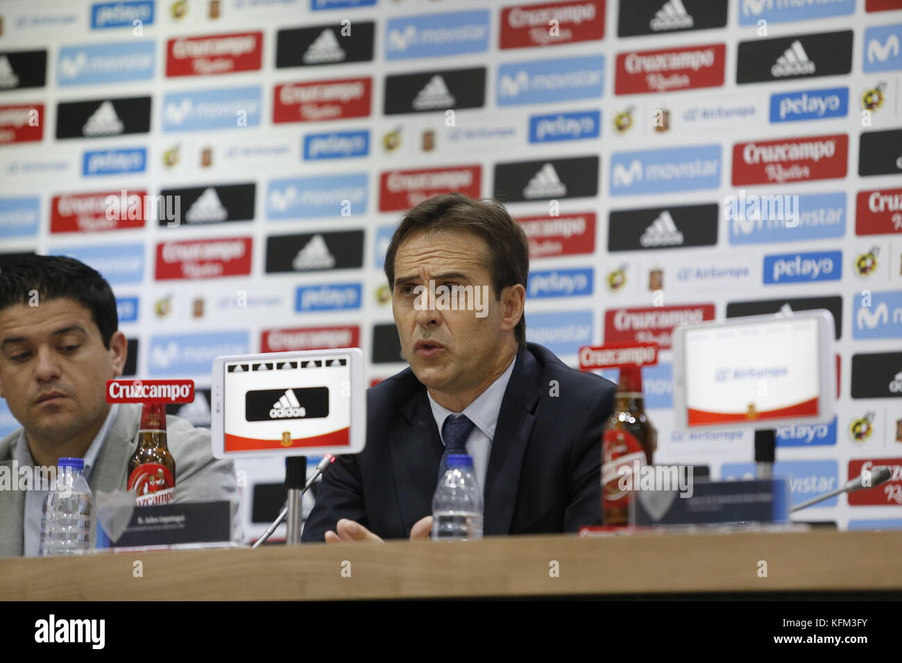 National football coach of Spain, Julen Lopetegui during the presentation of the game against Costa Rica on November 11 in the stadium of la Rosaleda. 30/10/2017 Credit: Gtres Información más Comuniación on line, S.L./Alamy Live News Stock Photo