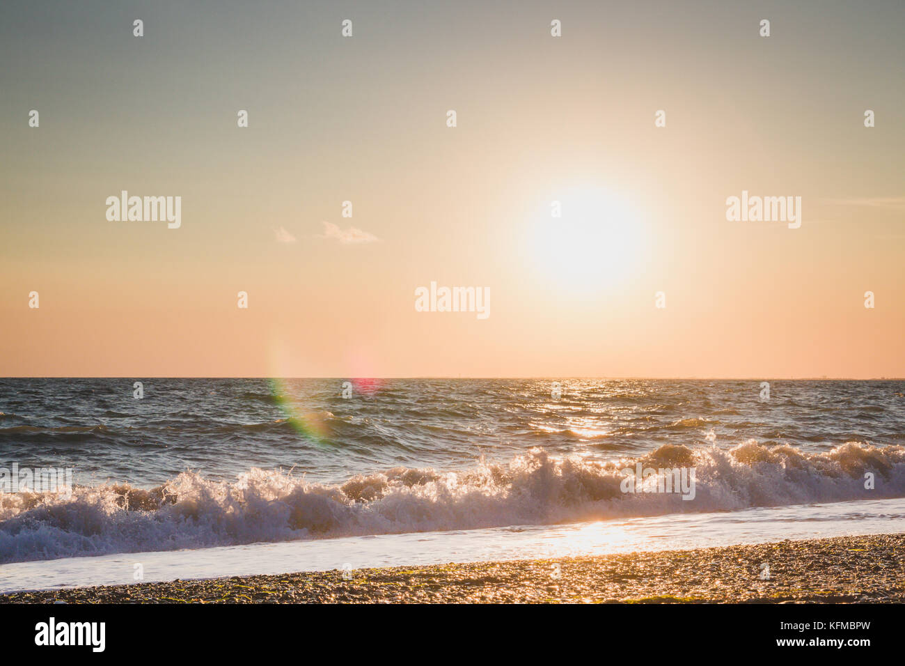 Beautiful sunset on the summer sea Stock Photo - Alamy
