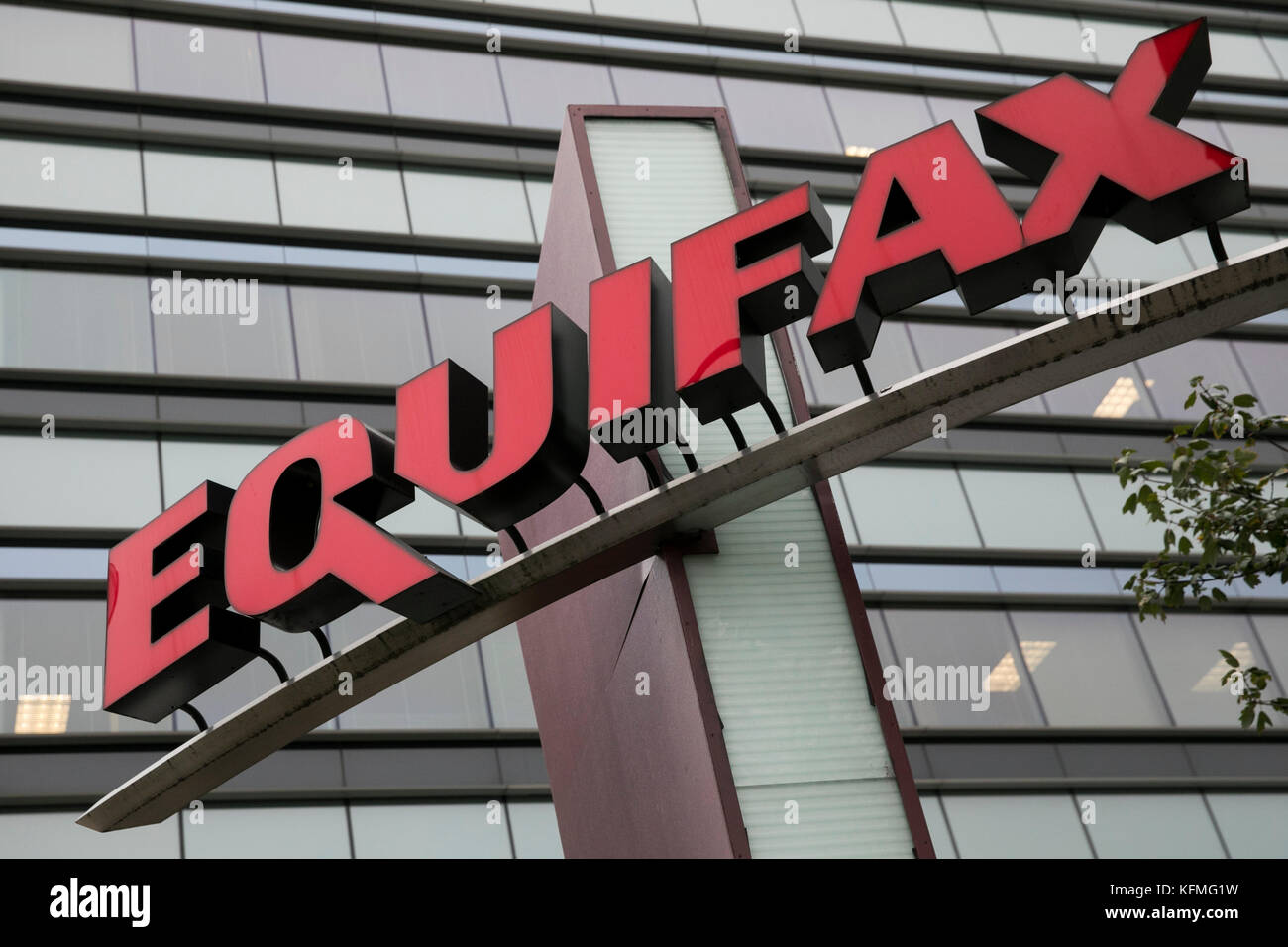 Logo equifax hi res stock photography and images Alamy